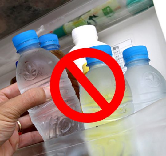 Để tái sử dụng đồ nhựa an toàn, cần biết điều gì?